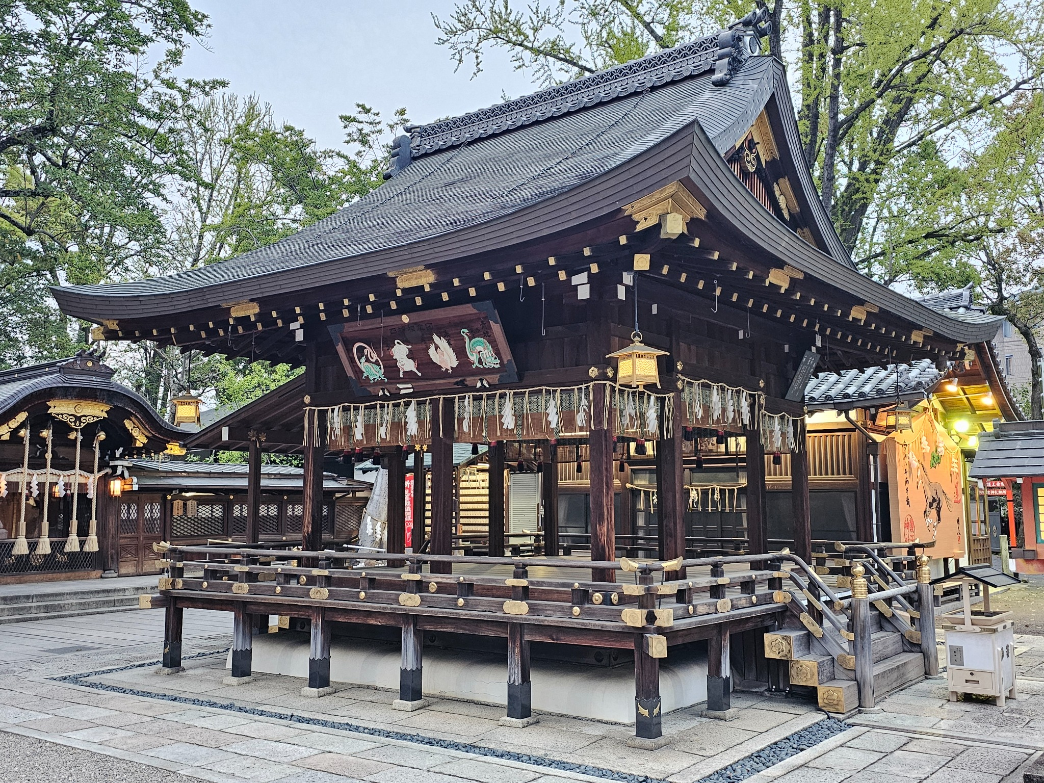 Main hall of the boar shrine in Kyoto.