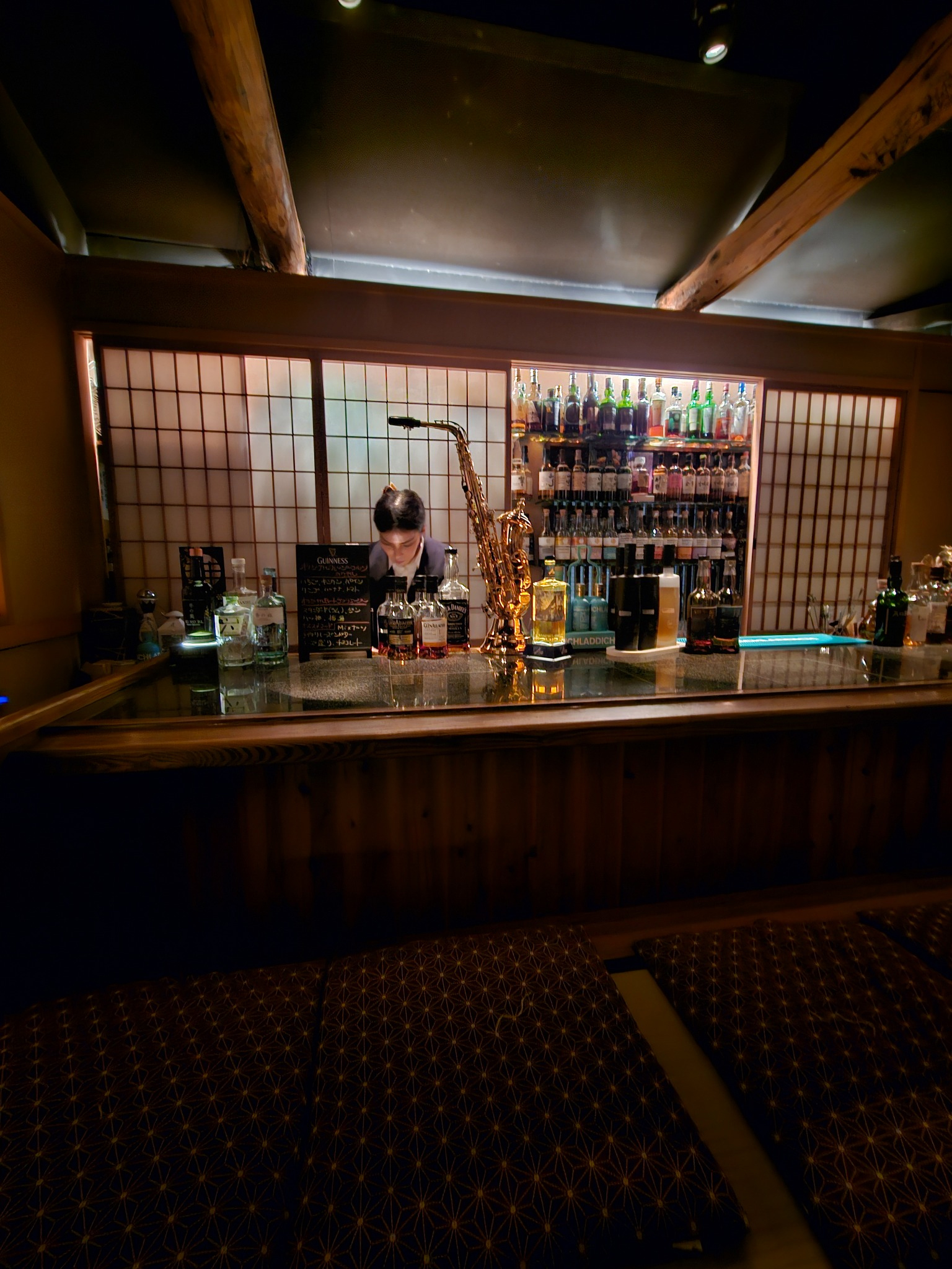 Sent James Club bar counter in Kyoto.